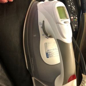 black and decker digital advantage iron